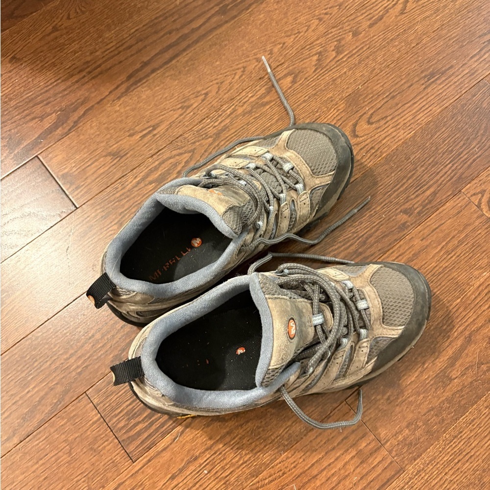 Merrell Women’s Brown and Black Athletic Shoes - Picture 2 of 11